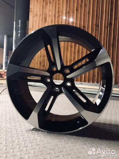 Диски R18 5x114,3