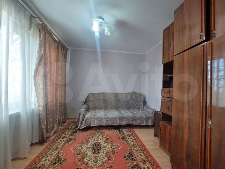 4-к. квартира, 65 м², 2/5 эт.