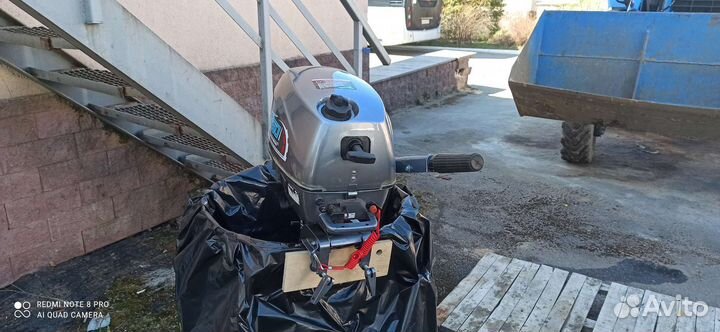 Лодочный мотор