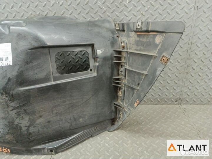 Подкрылок передний правый BMW 3-series