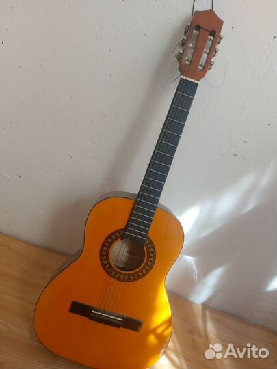 Классическая гитара 3 4