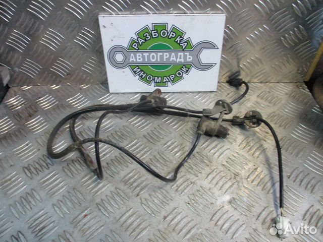 Датчик ABS передний Toyota Yaris 2004г