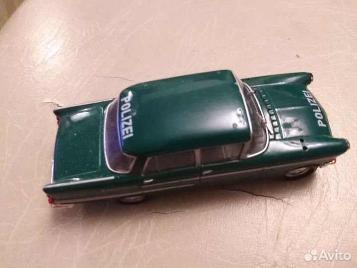 Модели металлических машин