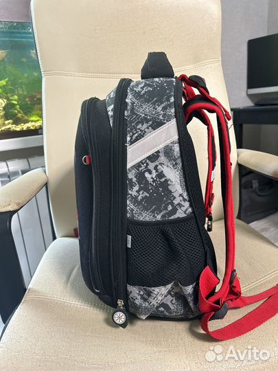 Рюкзак школьный для мальчика ортопедический