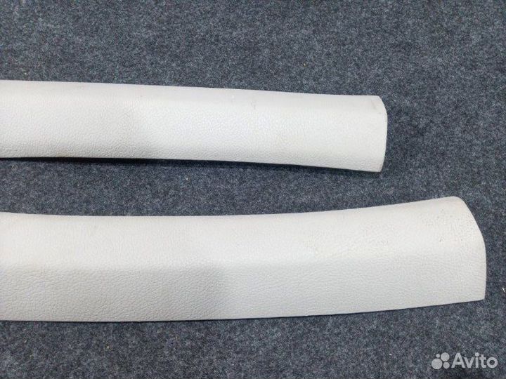 Обшивка стойки Peugeot 206 1.4 KFW 2006