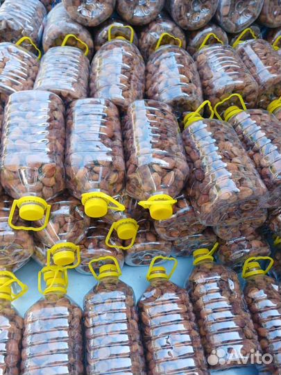 Абрикосы сушеные с косточками, урюк сушёный