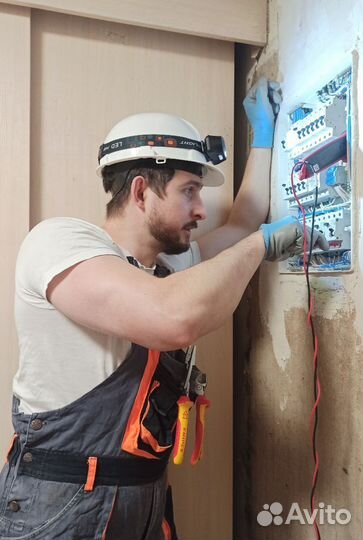 Электрик, работы в коттеджах