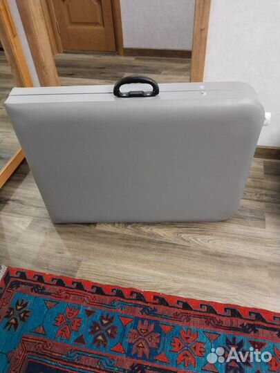 Массажный стол складной с вырезом (б/у)