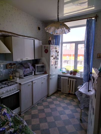 2-к. квартира, 64 м², 3/5 эт.