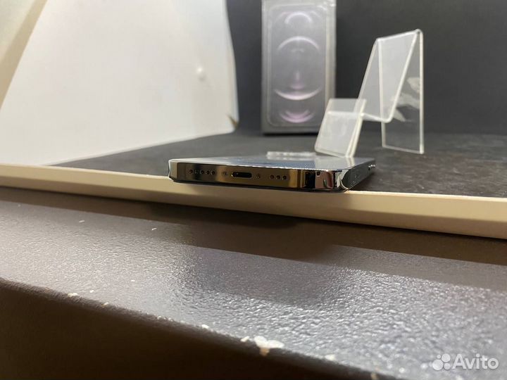 iPhone 12 Pro, 256 ГБ