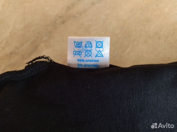 Шапка Валерия Мура однотонная черная, 116