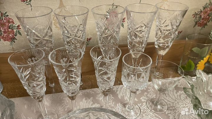 Хрустальные фужеры бокалы рюмки салатники