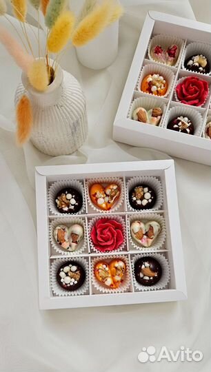 Наборы из шоколада к 8 марта