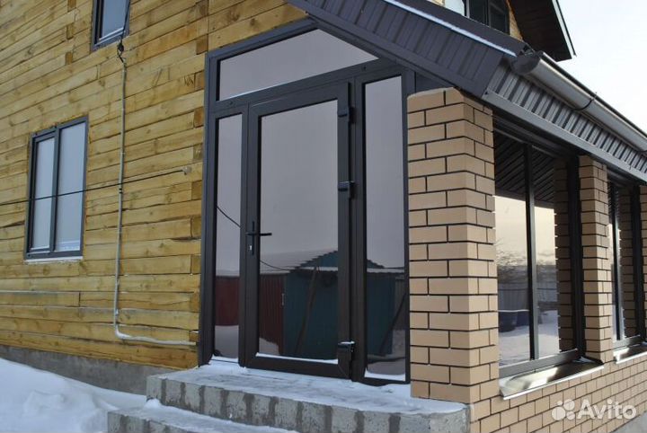 Пластиковая дверь. Размер 800-2100. Шпрос 18мм