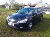 Kia Ceed 1.6 AT, 2011, 127 000 км, с пробегом, цена 880 000 руб.