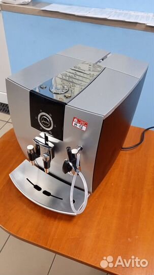 Кофемашина Jura J5