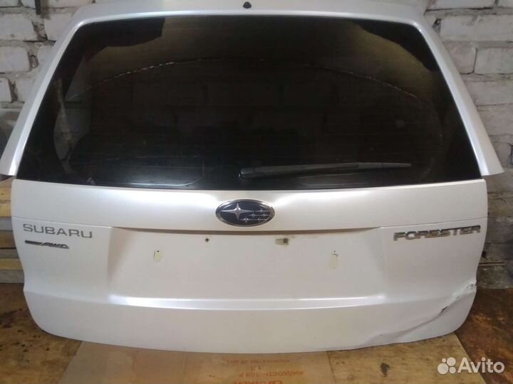 Продам дверь багажника Субару Форестер SH 2011