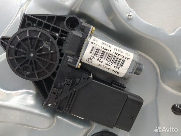 Стеклоподъемник электрический передний правый Volkswagen Passat B5+ (GP) 2004