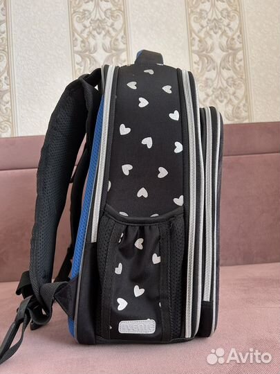 Рюкзак школьный