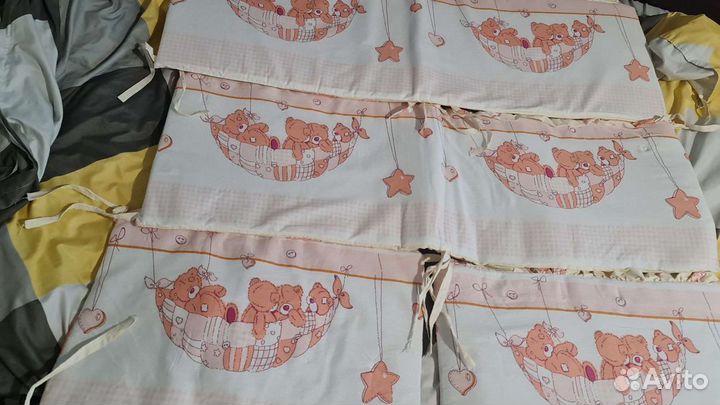 Бортики в кроватку