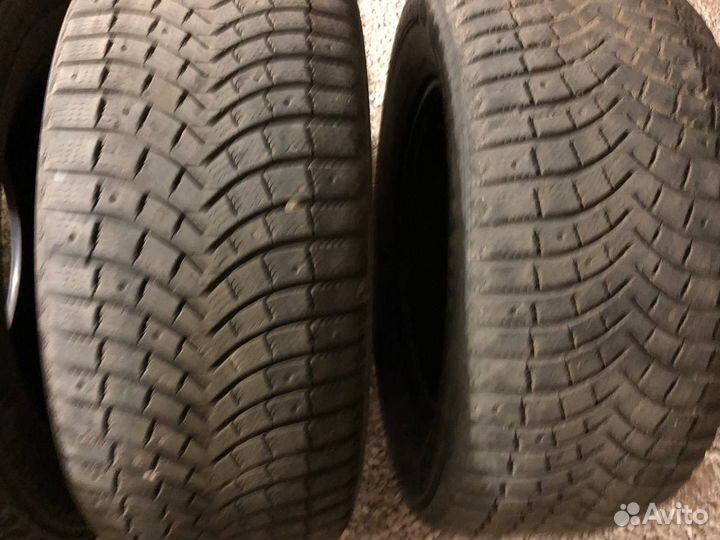 Michelin 4X4 A/T 285/60 R18