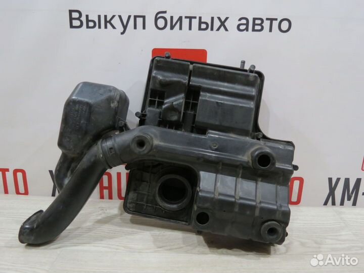 Корпус воздушного фильтра Skoda Rapid