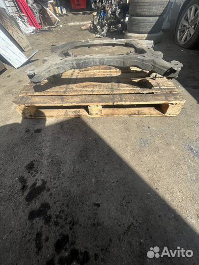 Kia stinger Передний подрамник