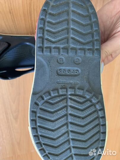 Продаю сандали Crocs