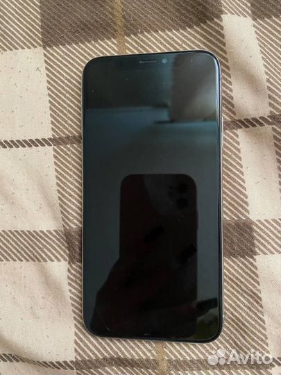 iPhone X, 256 ГБ