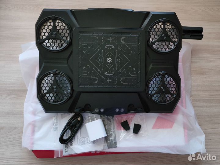 Охлаждающая подставка для ноутбука Ice Wing C2