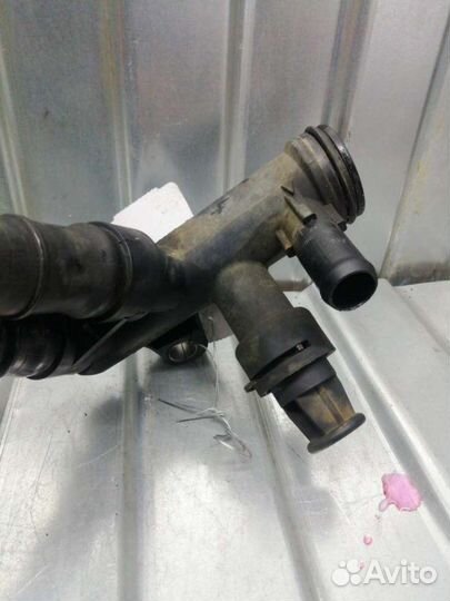 Трубка охлаждающей жидкости пластиковая Ford