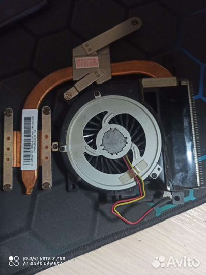 Sony SVE151G13V Система охлаждения