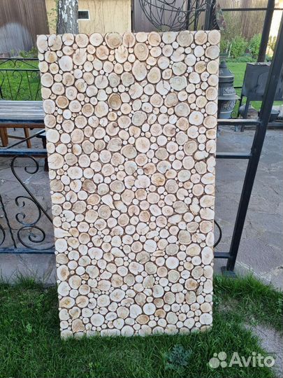 Панно из можжевельника