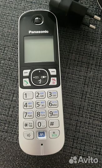 Телефон беспроводной (dect) Panasonic KX-TG6811RUB