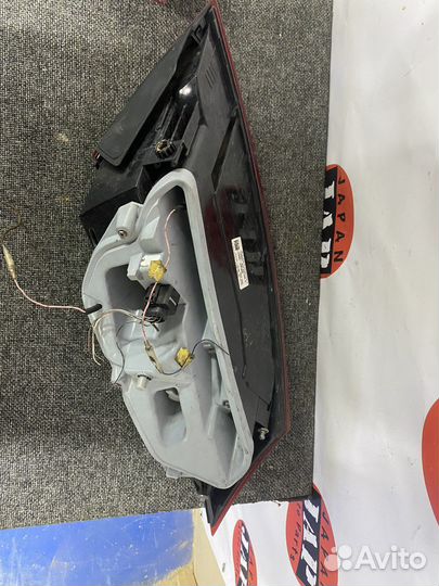 Фонарь правый Audi TT 8J