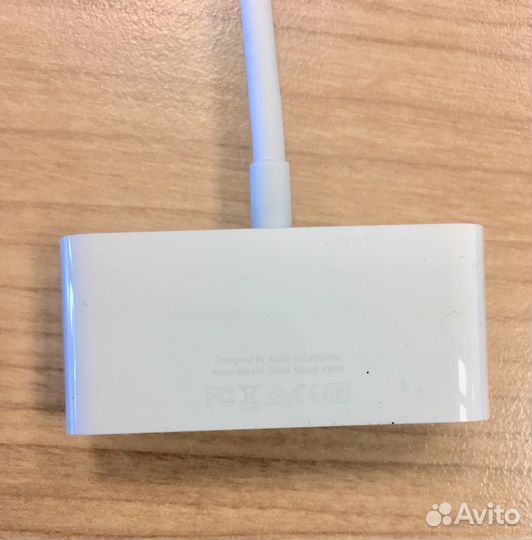 Apple lightning - vga переходник