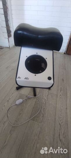 Пылесос для педикюра с подставкой