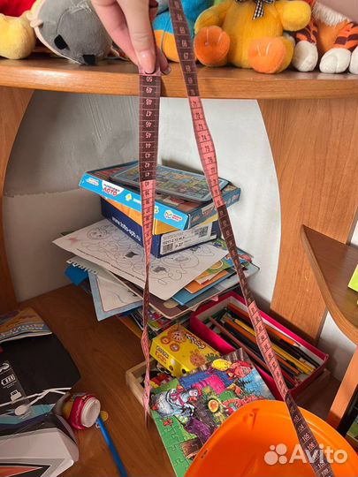 Угловой письменный стол с полками б/у