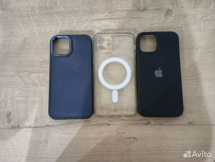 Чехол на iPhone 12