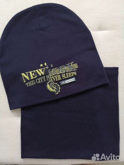 Комплект шапка и шарф (снуд) для мальчика новый