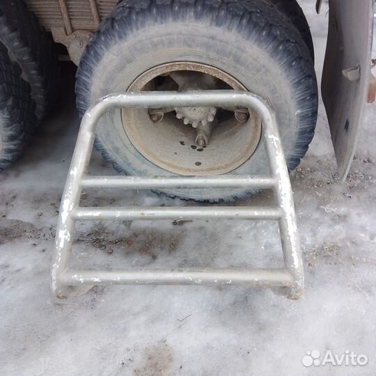 Кенгурятник