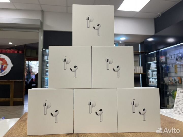 Apple AirPods 3. Новые