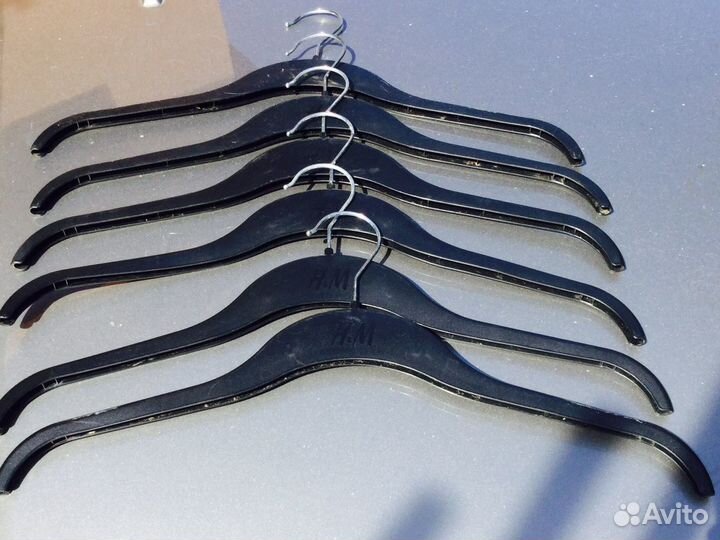 Вешалка плечики для одежды