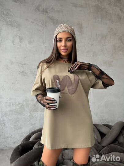 Трендовая женская футболка новинка