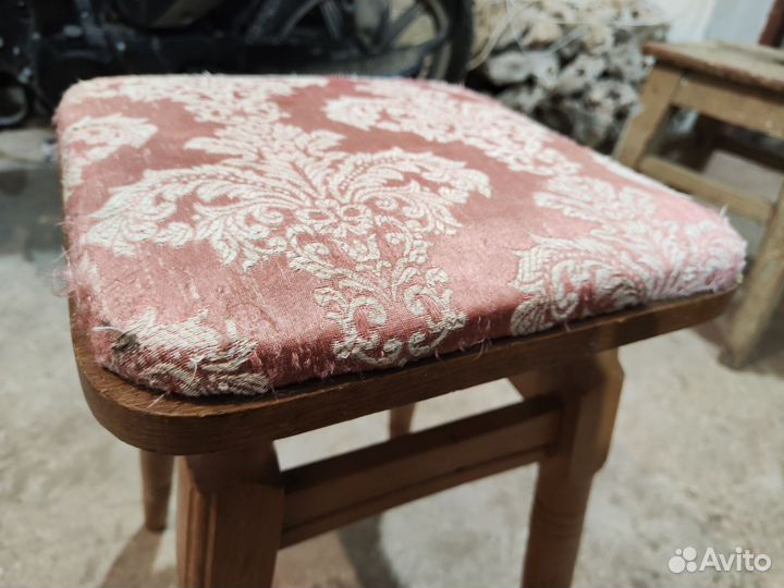 Табуретка деревянная СССР