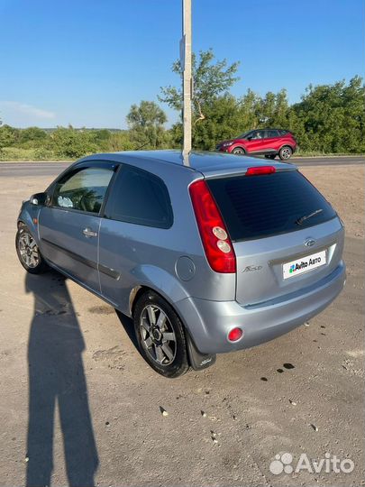 Ford Fiesta 1.4 МТ, 2007, 125 000 км