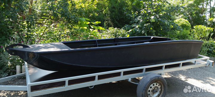 Лодка из пнд**