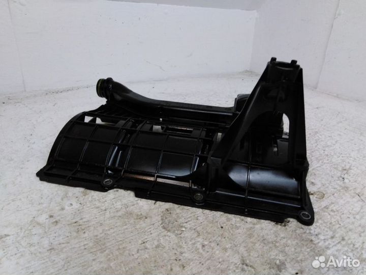 Маслоприемник масляного насоса A2761800851