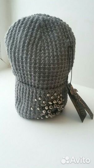 Женский головной убор