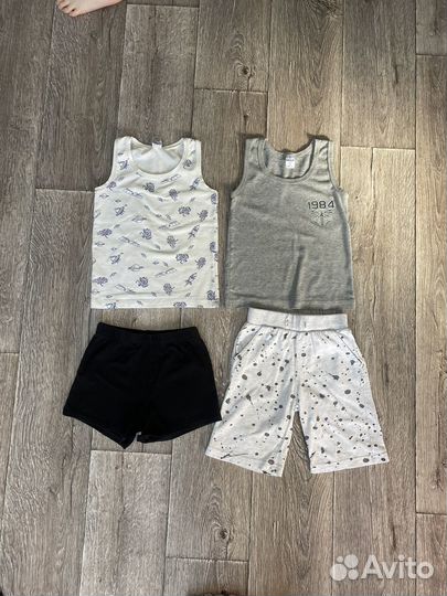 Пакет фирменной одежды на мальчика 98 размер